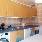 Apartment Sweet Romanzeiras