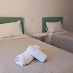 Apartment Sweet Romanzeiras