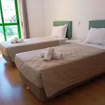 Apartment Sweet Romanzeiras